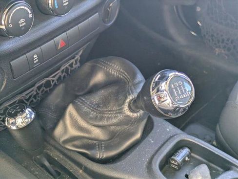 Used 2016 Jeep Wrangler Unlimited Sport w/ Connectivity Group image 11