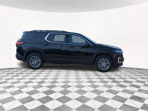 Used 2023 Chevrolet Traverse LT image 7