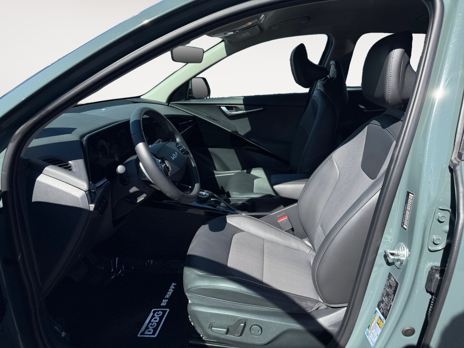 Used 2024 Kia Niro Wind FWD image 10