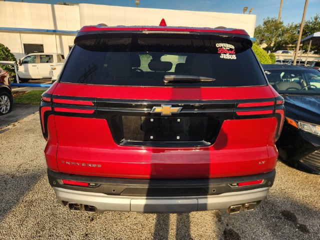 Used 2024 Chevrolet Traverse LT FWD image 4