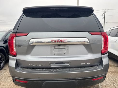 Used 2021 GMC Yukon SLE image 4