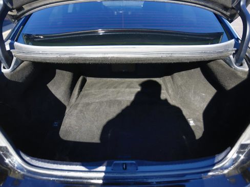 Used 2010 Lexus LS 460 AWD image 16