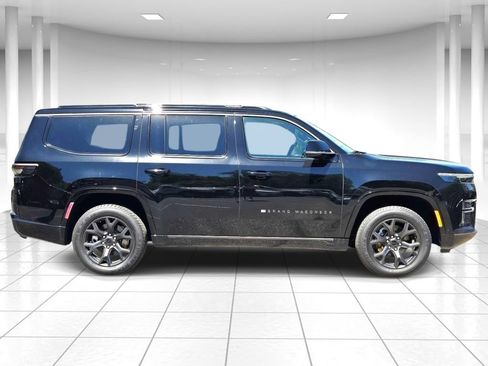 New 2026 Jeep Grand Wagoneer Limited w/ Premium Group II AWD/4WD image 2