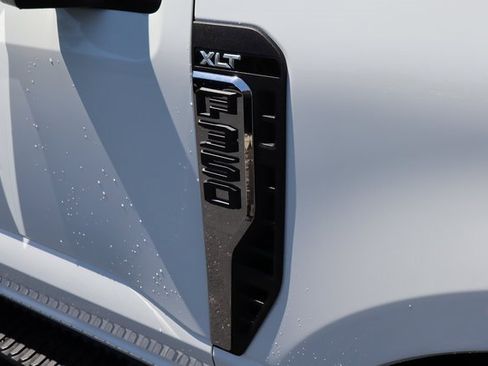New 2025 Ford F350 XLT image 18