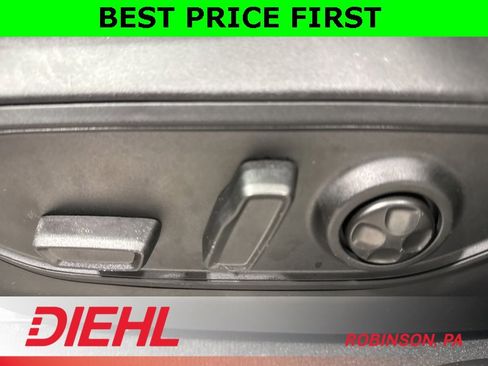 New 2026 Jeep Grand Cherokee Altitude image 20