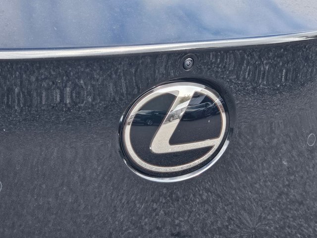 Used 2026 Lexus RZ 350e 2WD w/ Convenience Package image 9