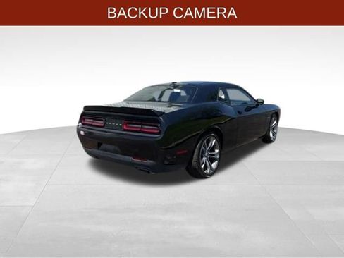 Used 2021 Dodge Challenger R/T RWD image 7