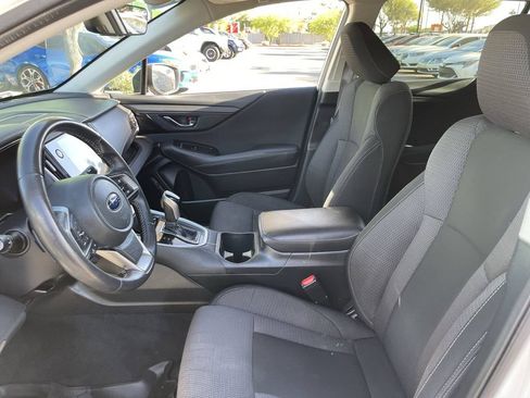 Used 2022 Subaru Outback Premium AWD/4WD image 19