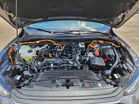Used 2025 Ford Escape SE FWD image 35