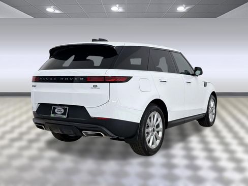 New 2026 Land Rover Range Rover Sport SE image 9