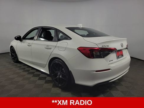 Used 2023 Honda Civic Sport image 6
