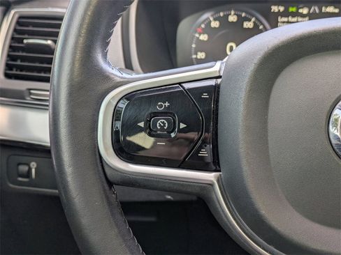 Used 2018 Volvo XC90 T6 Momentum image 36