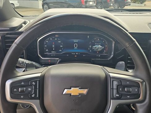 Used 2024 Chevrolet Silverado 1500 LTZ AWD/4WD image 15