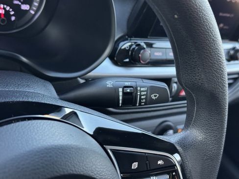 Used 2023 Kia Forte LXS w/ LXS Technology Package image 26