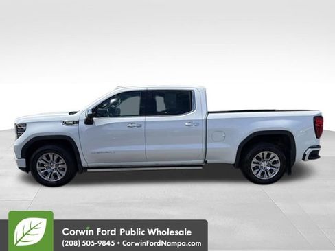 Used 2022 GMC Sierra 1500 Denali AWD/4WD image 8