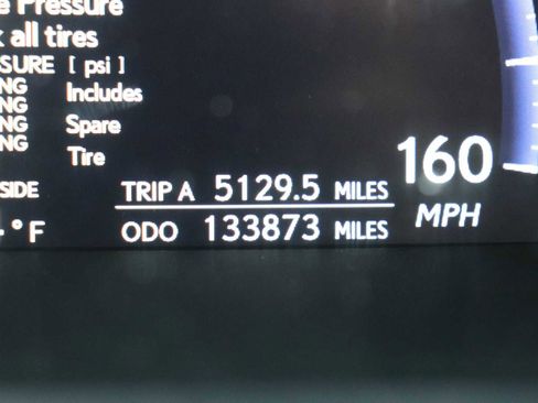 Used 2011 Lexus LS 600h L image 11