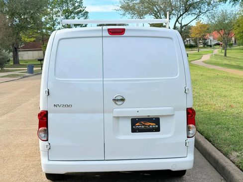 Used 2020 Nissan NV200 SV image 26