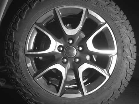 Used 2025 Jeep Compass Trailhawk AWD/4WD image 14