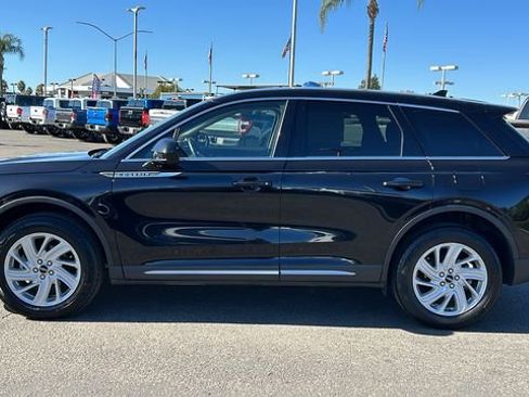 Used 2023 Lincoln Corsair FWD image 7