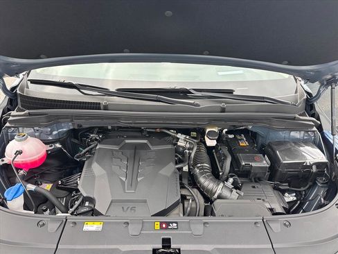 Used 2025 Kia Carnival SX Prestige image 30