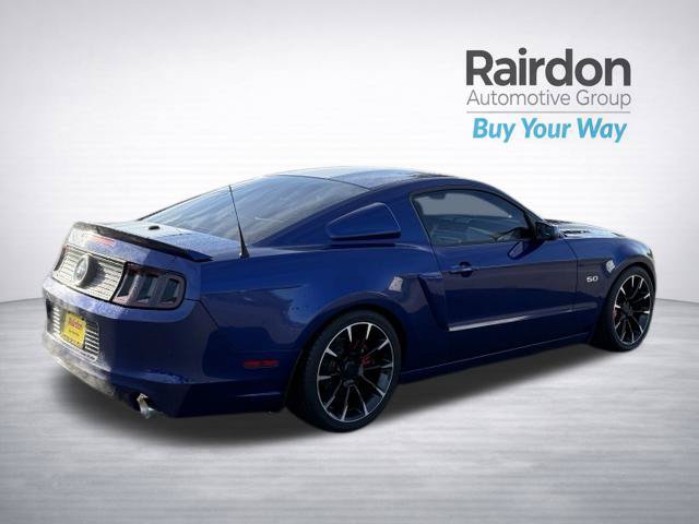 Used 2014 Ford Mustang GT Premium w/ Comfort Package RWD image 7