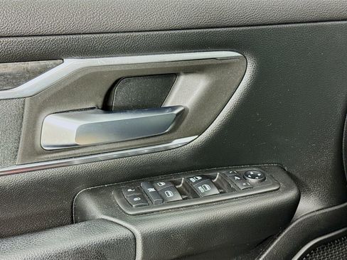 Used 2019 RAM 1500 Big Horn image 18