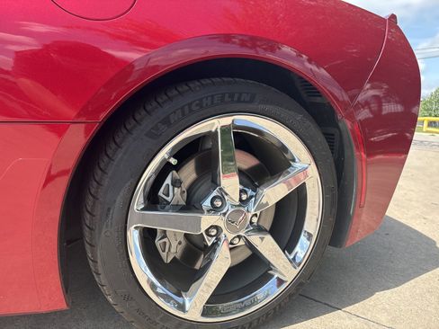 Used 2014 Chevrolet Corvette Stingray Convertible w/ 2LT Preferred Equipment Group RWD image 14