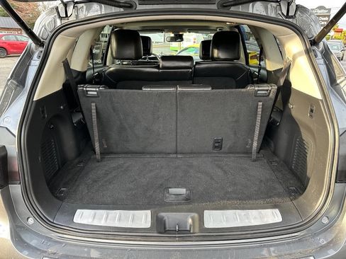 Used 2018 INFINITI QX60 Base AWD 4dr SUV w/ Premium Plus Package image 4