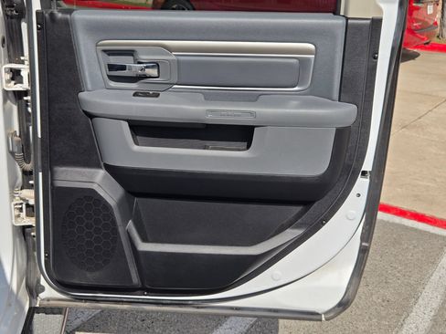 Used 2015 RAM 1500 Lone Star RWD image 26
