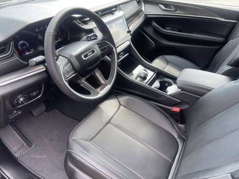 New 2026 Jeep Grand Cherokee Limited AWD/4WD image 7