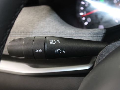 Used 2025 Jeep Compass Latitude AWD/4WD image 36