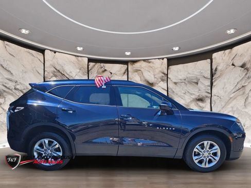 Used 2021 Chevrolet Blazer LT AWD/4WD image 5