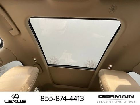 Used 2020 Lincoln Corsair Reserve w/ Equipment Group 201A image 21