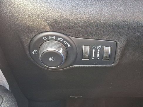 Certified 2022 Jeep Compass Latitude image 27