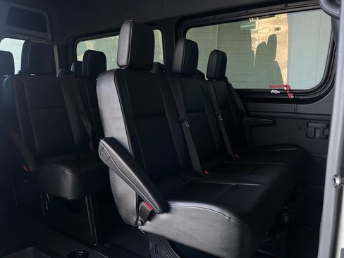 Used 2021 Mercedes-Benz Sprinter 2500 w/ Premium Package image 17