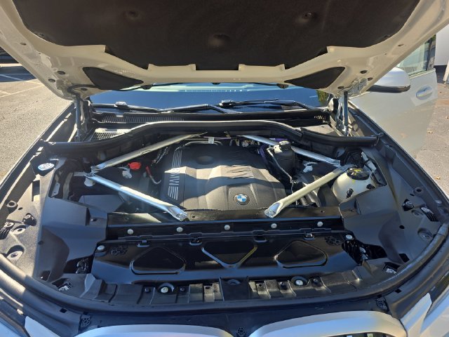 Used 2023 BMW X7 xDrive40i w/ Executive Package AWD/4WD image 23