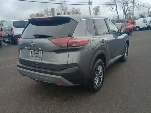 Used 2023 Nissan Rogue S AWD/4WD image 7