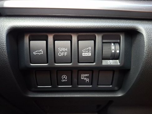 Certified 2023 Subaru Forester Premium AWD/4WD image 27