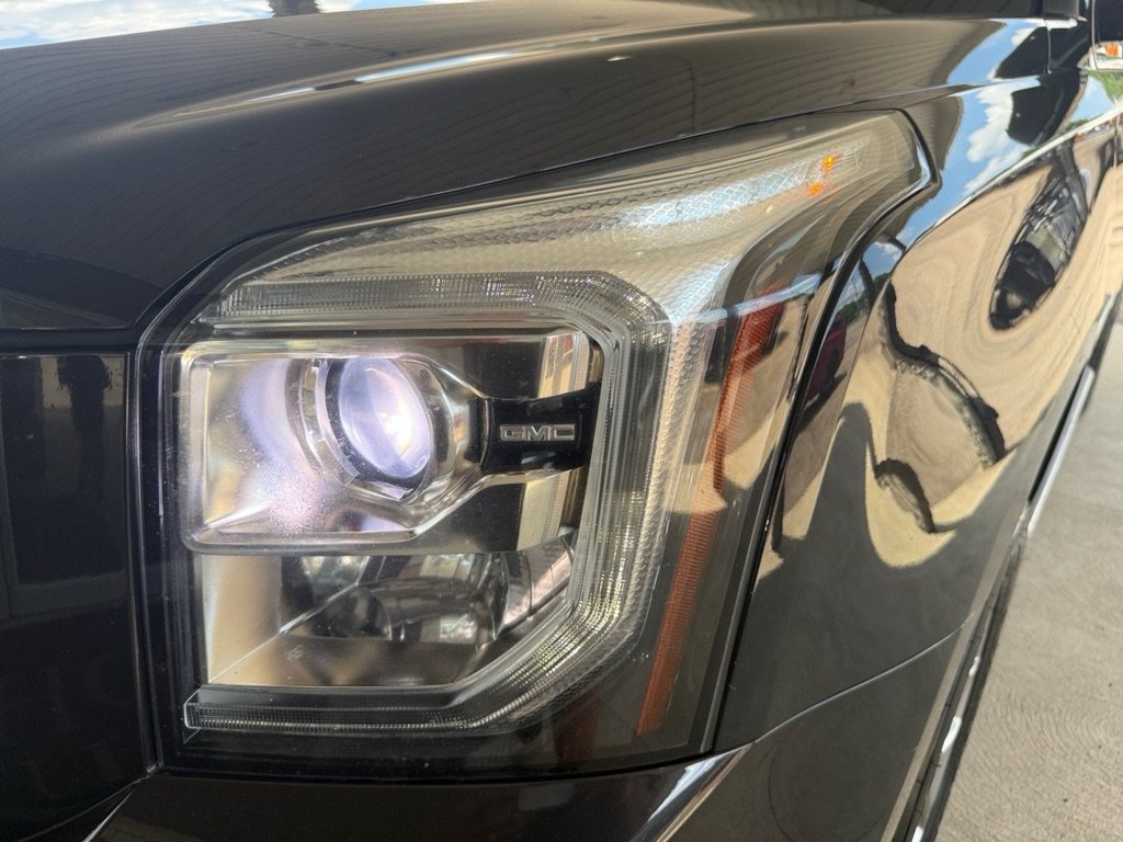 Used 2020 GMC Yukon Denali AWD/4WD image 42