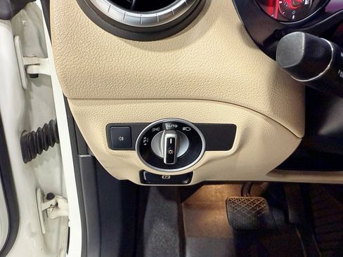 Used 2016 Mercedes-Benz CLA 250 4MATIC image 11