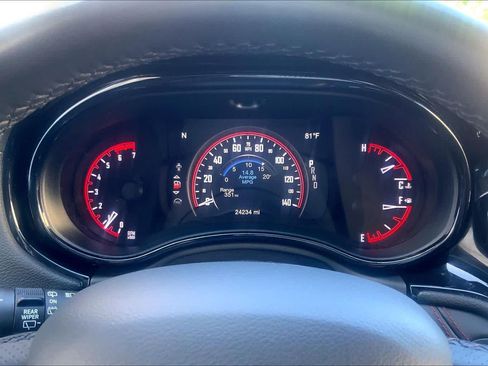 Used 2025 Dodge Durango R/T AWD/4WD image 25