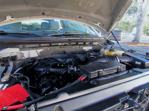 Used 2013 Ford F150 XLT image 37