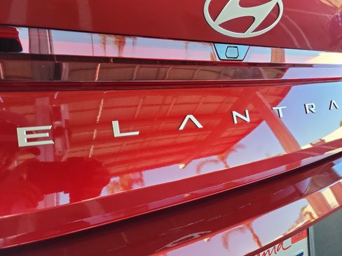 Certified 2025 Hyundai Elantra Sport w/ Cargo Package image 29