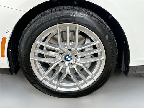 Certified 2024 BMW 530i xDrive 530i xDrive w/ Premium Package image 33