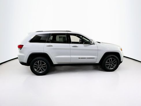 Used 2022 Jeep Grand Cherokee Limited image 4