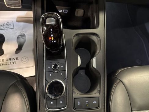 Used 2023 Cadillac XT4 Sport image 28