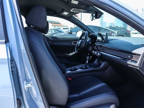 Used 2023 Honda Civic Sport image 16