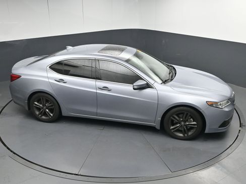 Used 2015 Acura TLX w/ Technology Package image 33