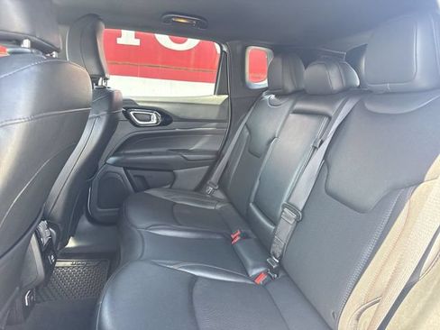 Used 2024 Jeep Compass Trailhawk AWD/4WD image 21