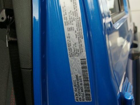 Used 2024 Jeep Wrangler Unlimited Rubicon w/ Safety Group image 39